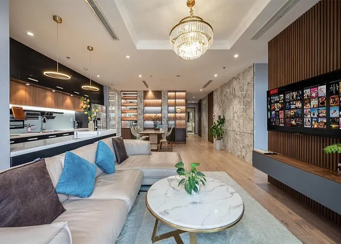 The Landmark Luxury Vinhomes Apartments - The Buildings Nearby Landmark 81 Central