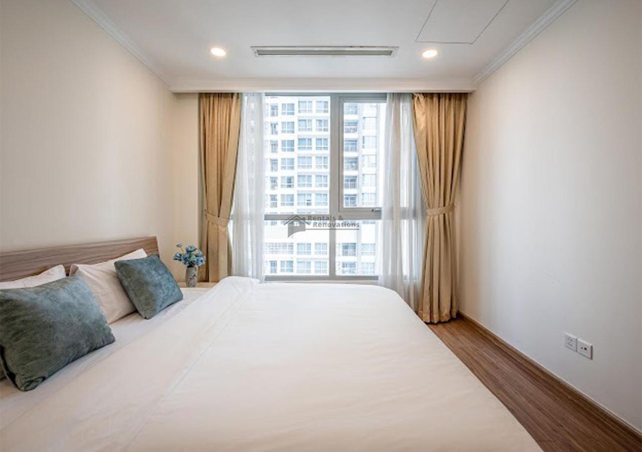The Landmark Luxury Vinhomes - The Buildings Nearby Landmark 81 * Ho Chi Minh City