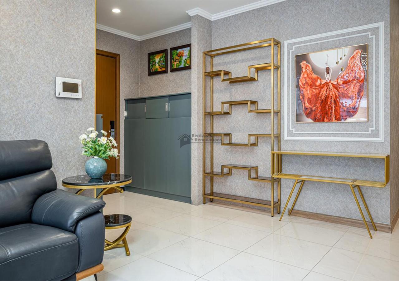 Apartment The Landmark Luxury Vinhomes - The Buildings Nearby Landmark 81 *