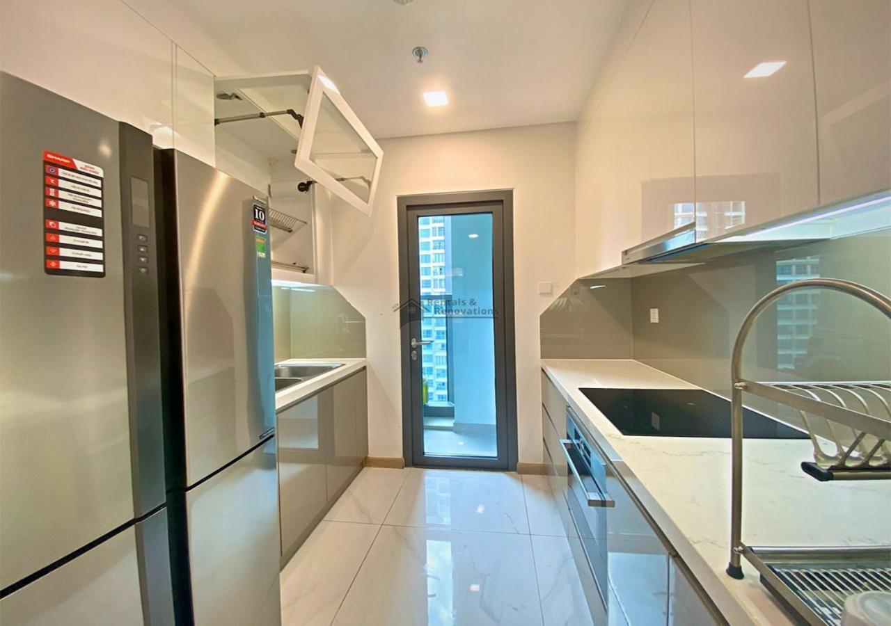 The Landmark Luxury Vinhomes - The Buildings Nearby Landmark 81 * Ho Chi Minh City