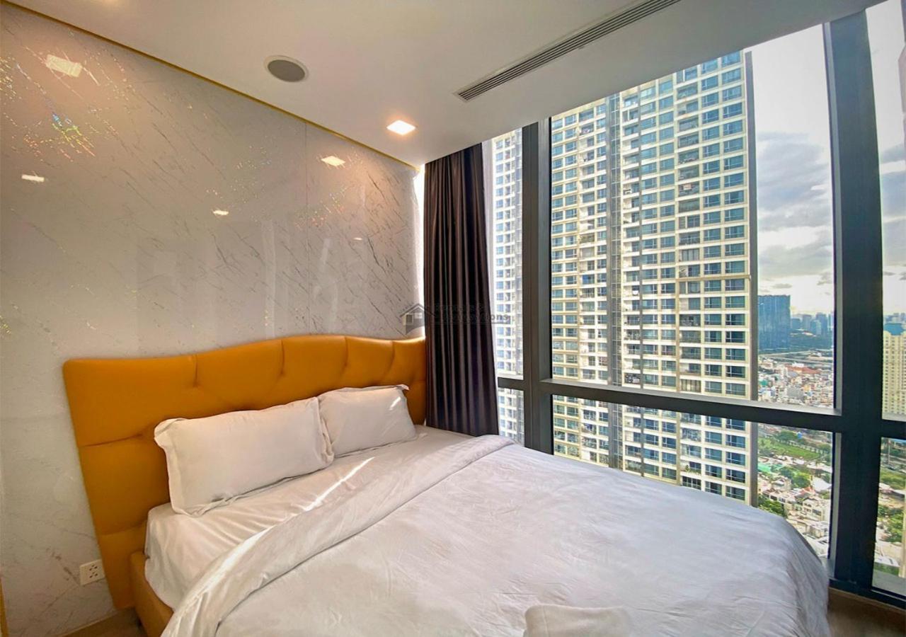 The Landmark Luxury Vinhomes - The Buildings Nearby Landmark 81 Apartment *